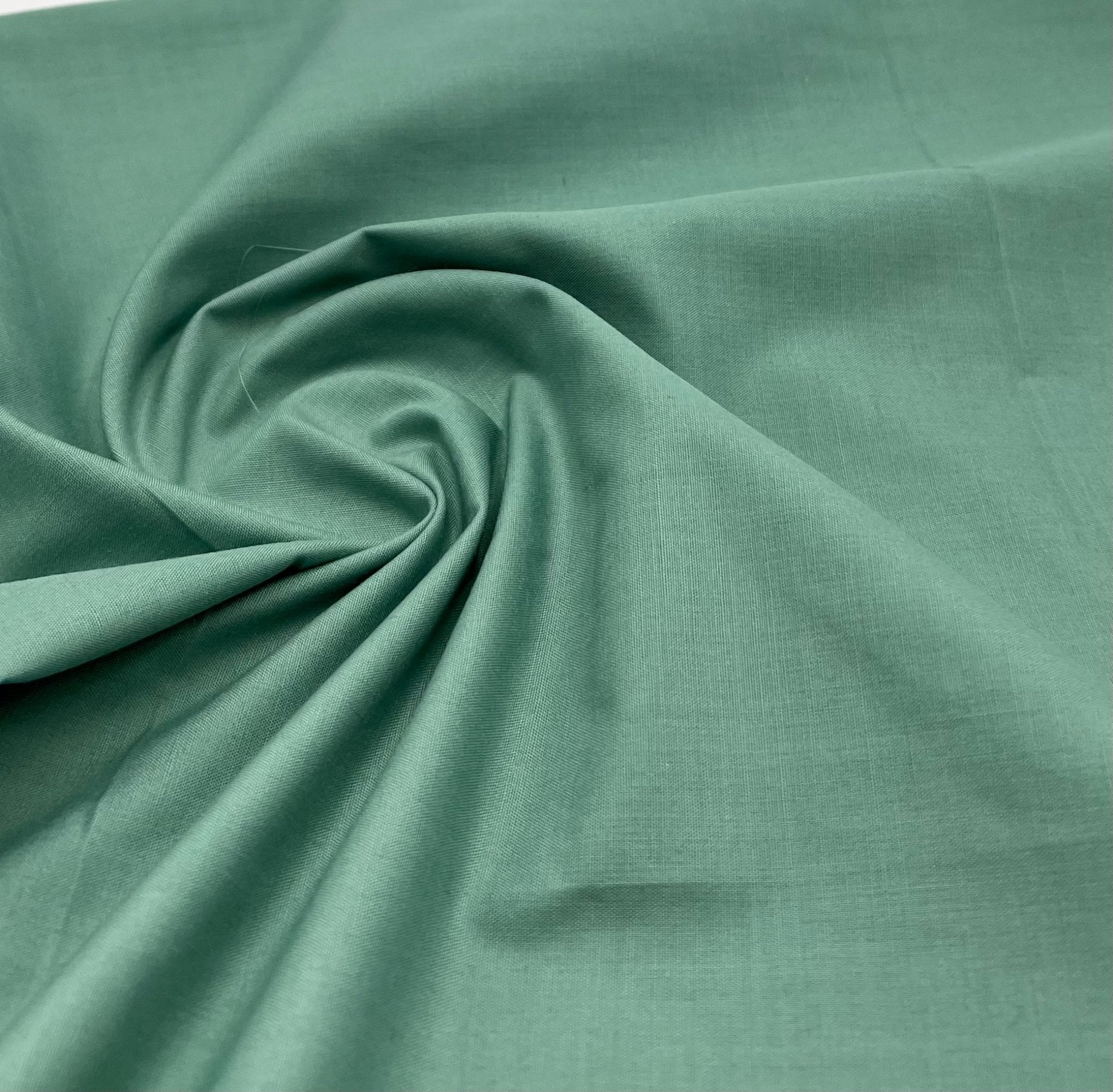 Moss Green Plain Poly Cotton 105 GSM 80/20 44 Inch Non Stretch - T9 Fabrics